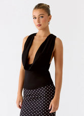 Oracle Top Black
