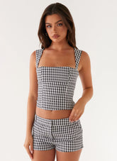 Clayton Tailored Shorts Black Gingham