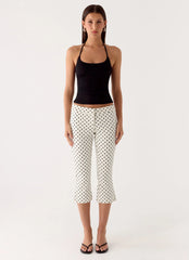 Rue Capri Pants White Polkadot