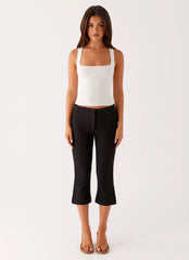 Rue Capri Pants Black