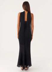 Under the Pagoda Maxi Dress Black